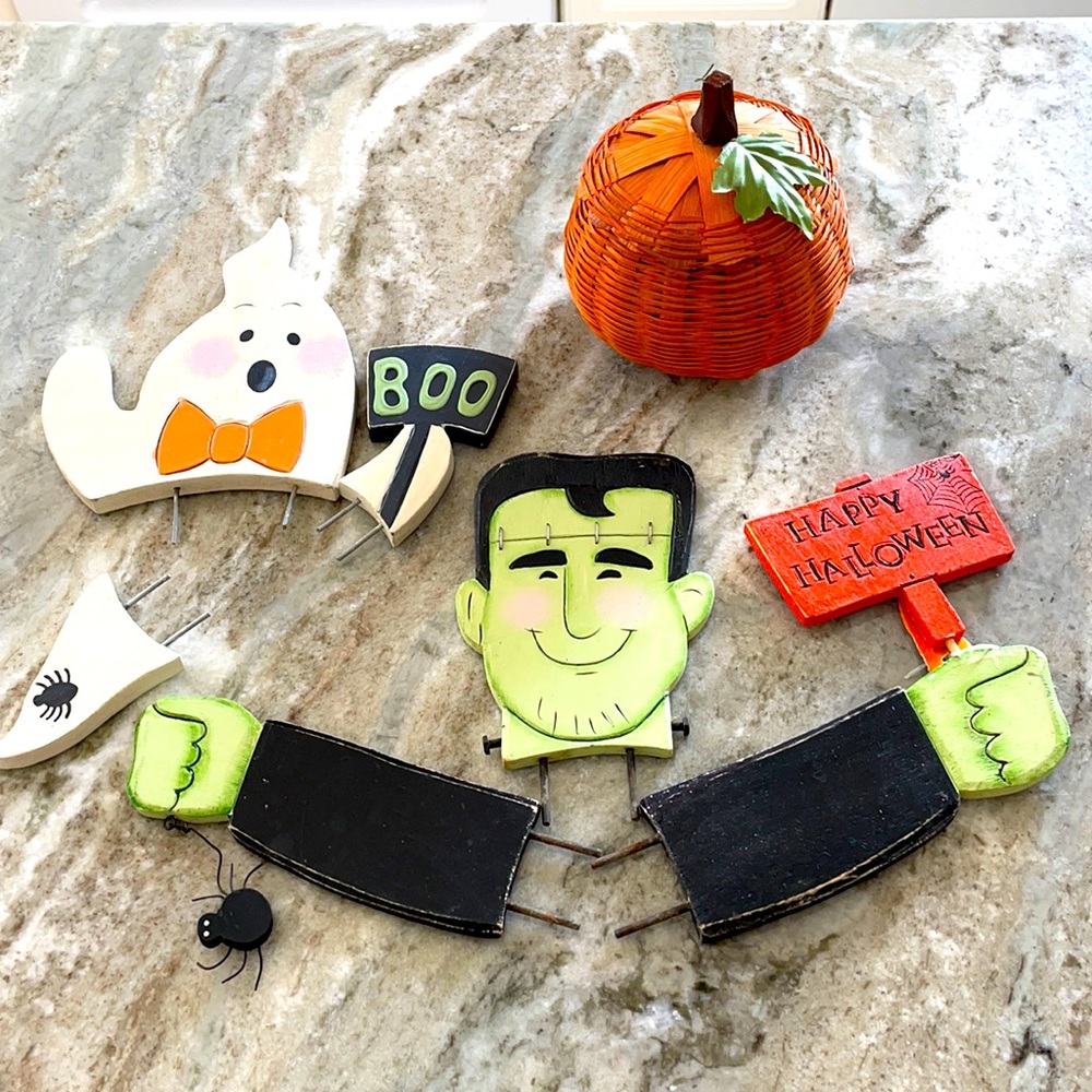 Wooden Pumpkin Decorating Kit - Picture 2 of 2